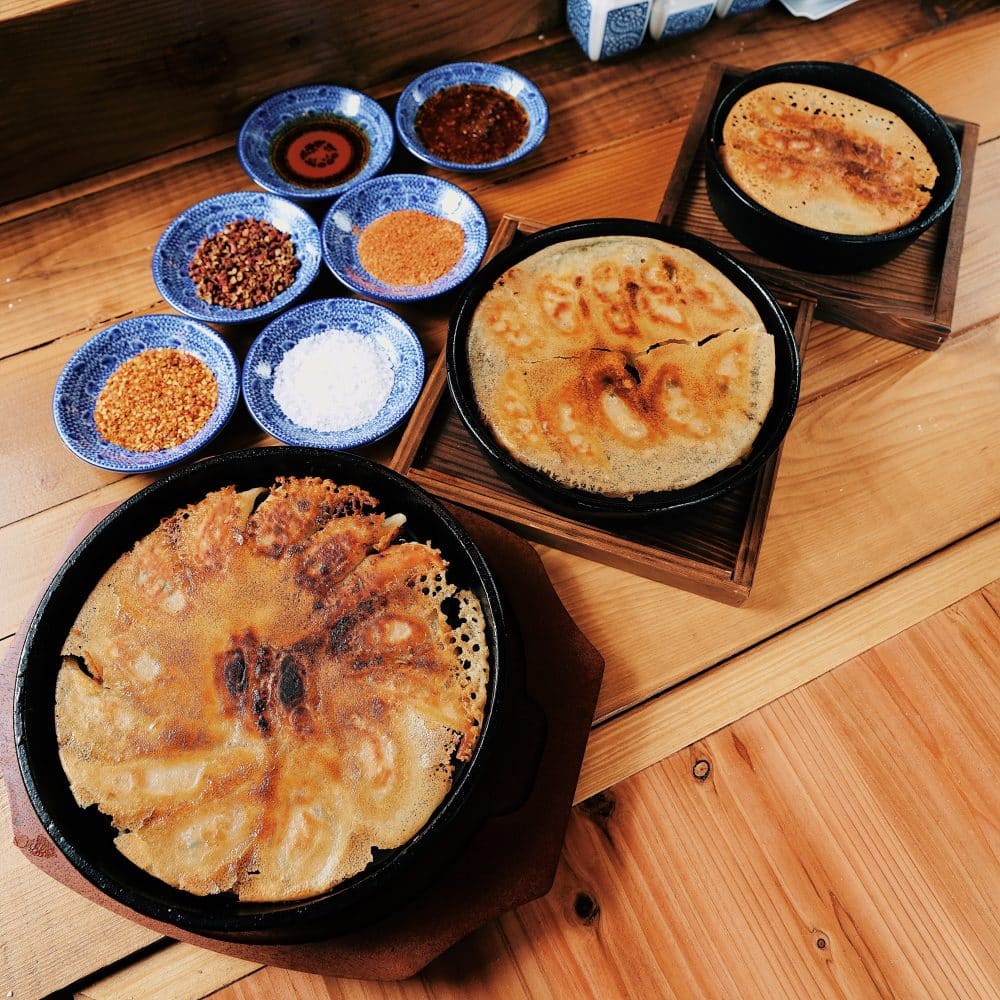 餃子の山﨑について